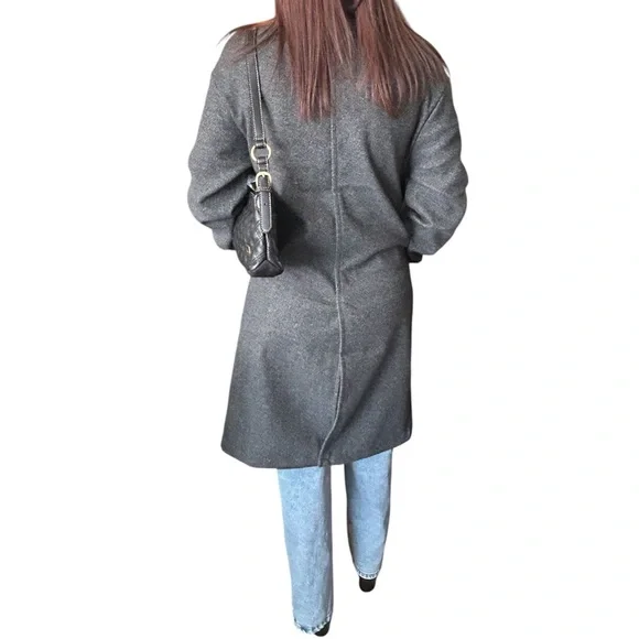 Long Coat - Picture 4 of 4
